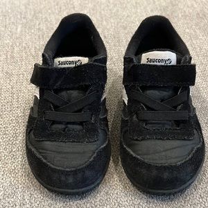 Toddler Saucony shoes